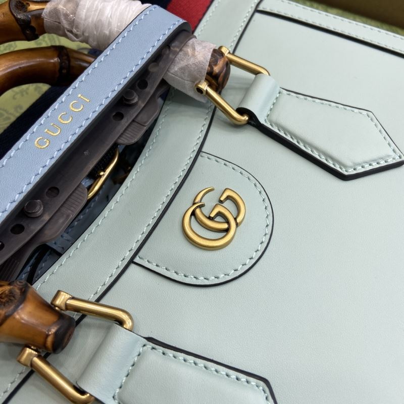 Gvc*1 tote bags